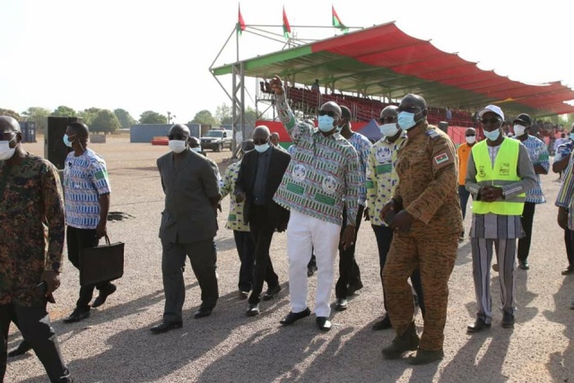Burkina Faso fete intalnire